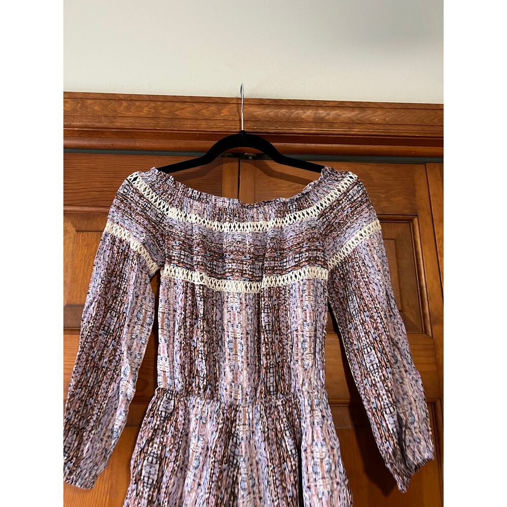NWT Rumor Boutique Women's Off Shoulder Boho Crochet Romper Purple Size XS - Picture 11 of 14